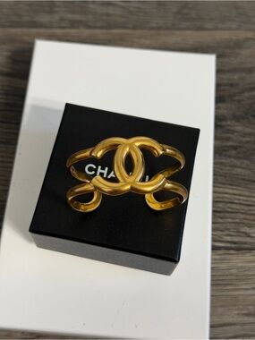 CHANEL Vintage Gold CC Logo Cuff Bracelet